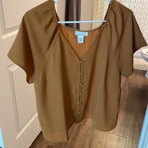 Short sleeved blouse